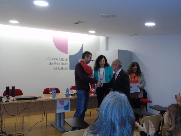 Momento da entrega de premios X Concurso Literario Rosa de Cen Follas