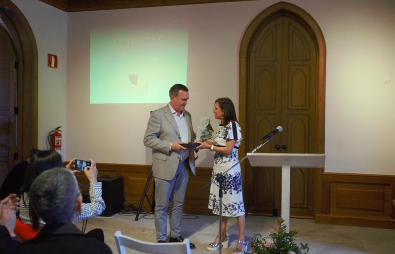 Premio "Dolores Llópiz: Psicoloxía e Sociedade" á Plataforma de Organizacións de Infancia de Galicia (POiG)